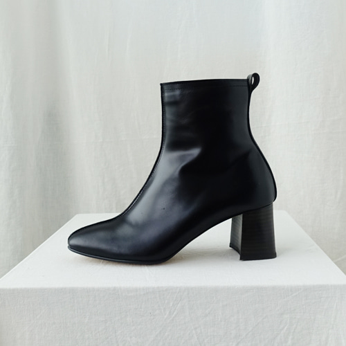 skinny ankle boots Black