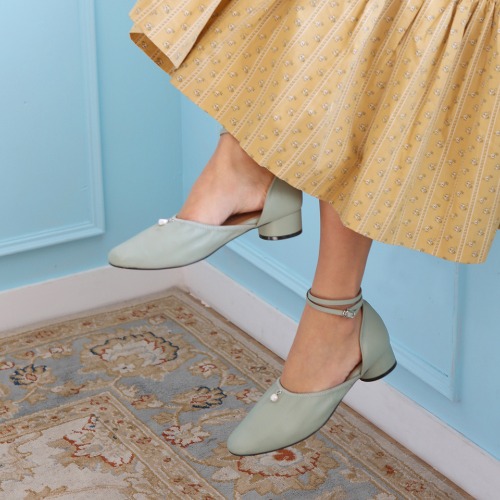 Drop pearls ankle strap Pistachio green