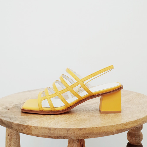 Square mama sandals Yellow